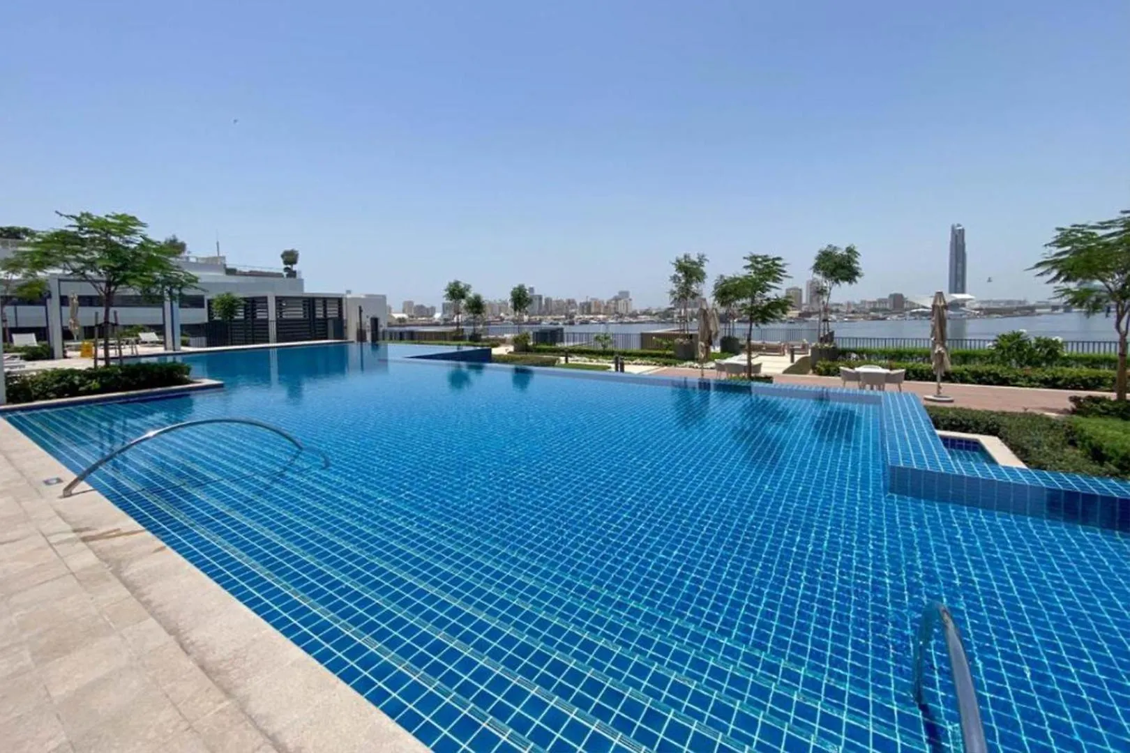 דירה Livbnb- Embrace Serenity In 2B,Dubai Creek Harbour