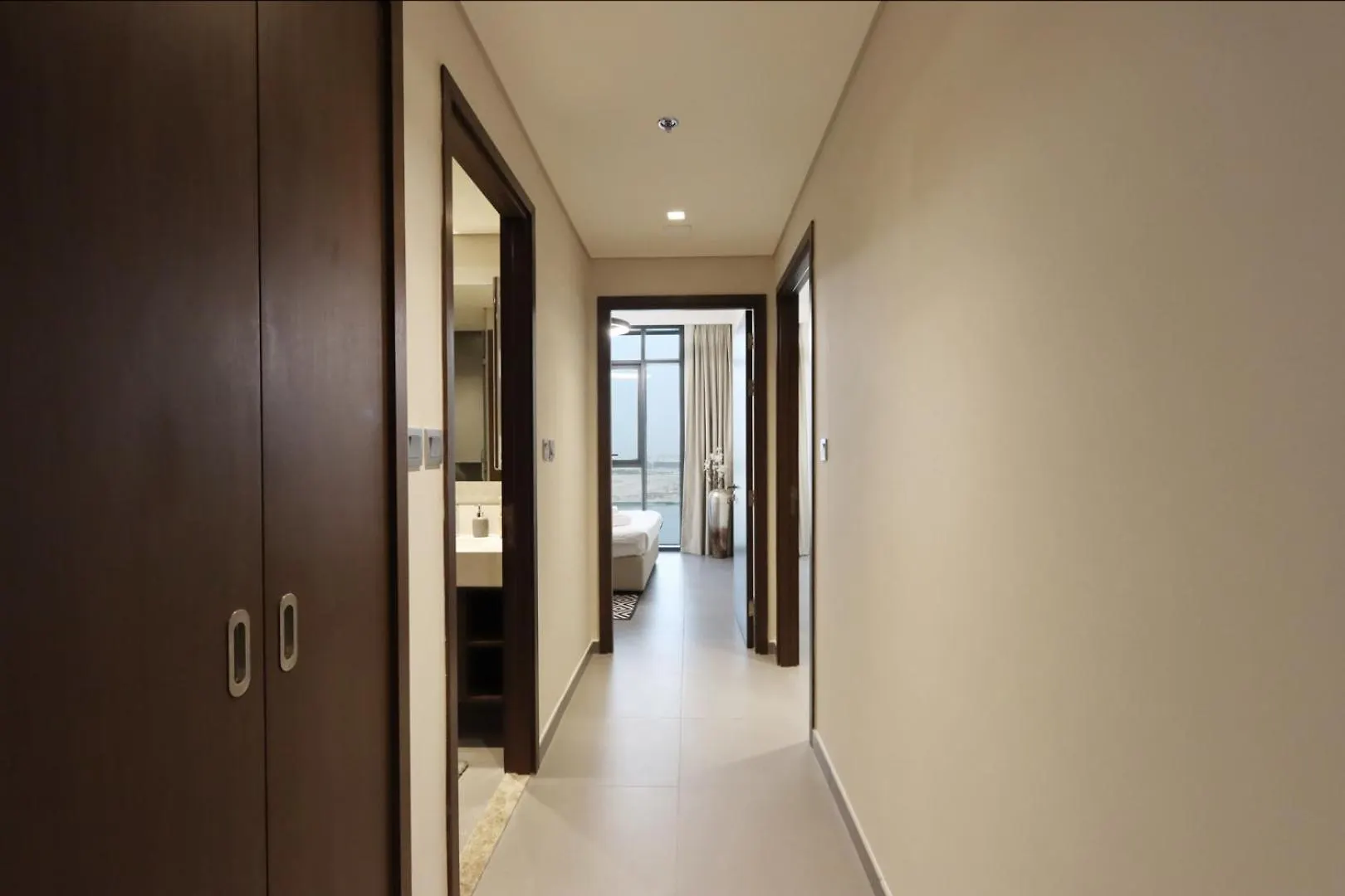 Livbnb- Embrace Serenity In 2B,Dubai Creek Harbour 0*, דובאי איחוד האמירויות הערביות