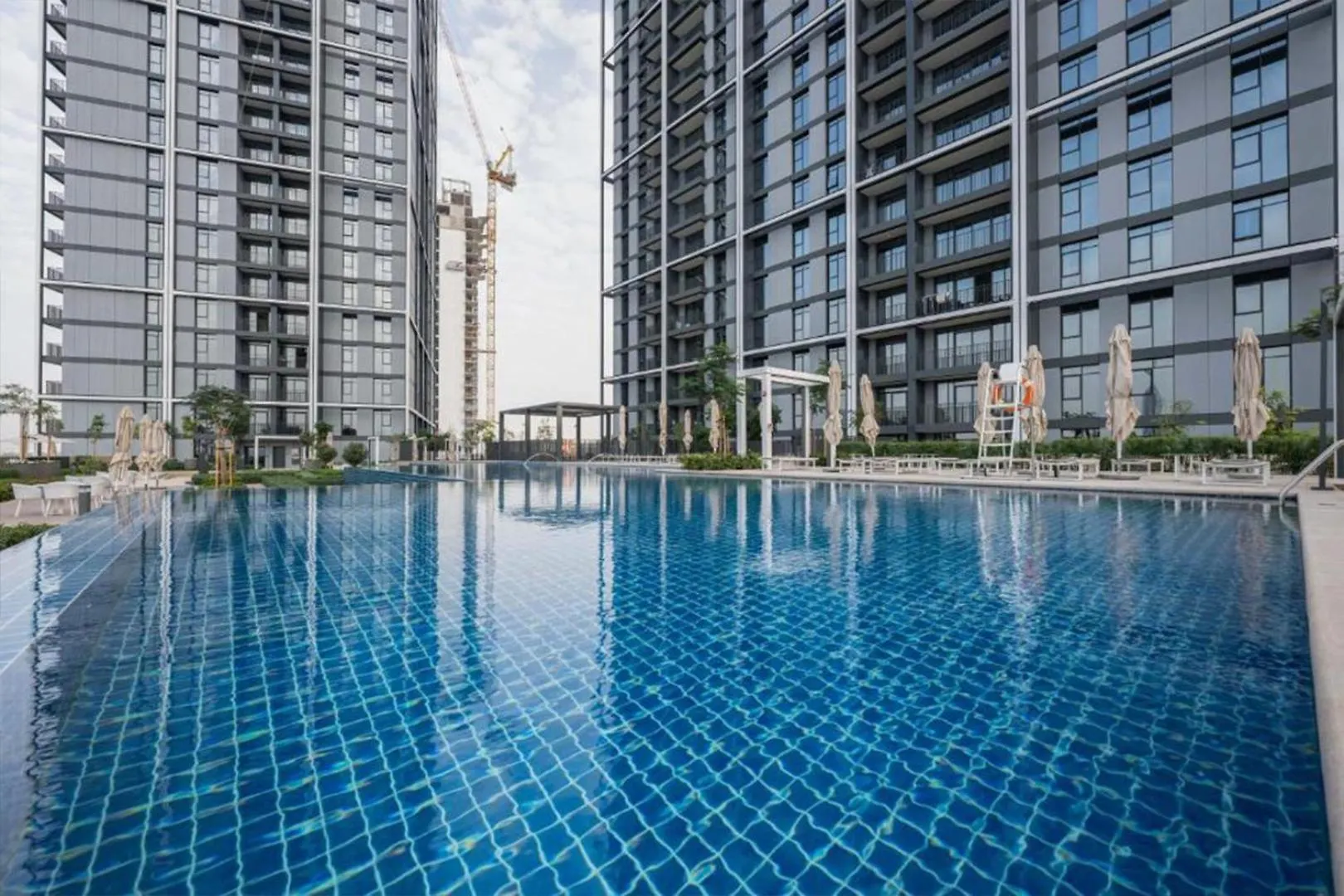 Livbnb- Embrace Serenity In 2B,Dubai Creek Harbour דירה דובאי